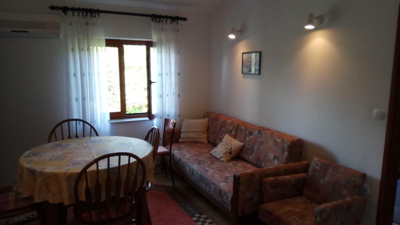 Apartments Stivic Pinezici  Exterior photo